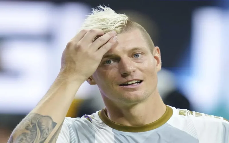 صدمة كروس.. يفاجئ مشجعي برشلونة بعد تتويج الريال بالسوبر الإسباني